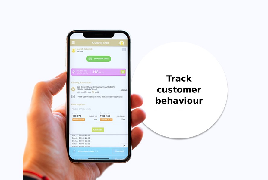 Customer profile in the loyalty system on a phone: track customer behaviour